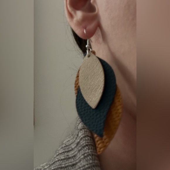 Unique leaf earrings, blue, orange, lightweight fabric, NWT - Picture 2 of 2